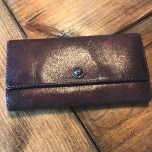 Frye wallet